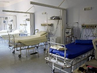 Близо 3000 са болничните легла, заети от пациенти с коронавирус