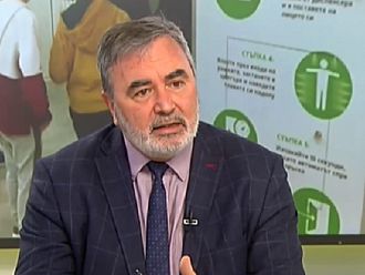 Доц. Кунчев: Южноафриканският вариант на COVID е по-опасен от британския