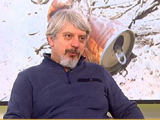 Проф. Витанов: Третата вълна идва до дни