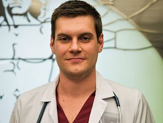 Д-р Слави Яков: Хората се замислят за болестта само когато ги засегне лично