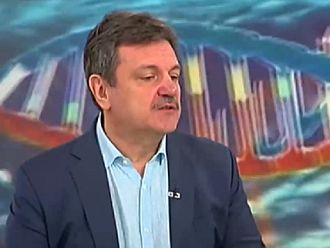 Д-р Симидчиев: Истинската информация е малко и потъва сред фалшивите новини