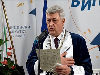 Випуск 2020 на Медицинския факултет към МУ-София се закле онлайн