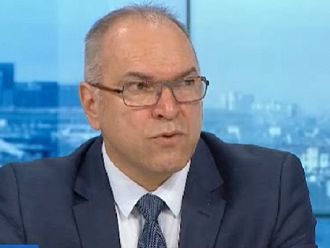 Проф. Богов: От понеделник спира плановият прием в болниците в червените зони в страната
