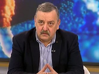 Проф. Кантарджиев: Сега е време за успокояване, да се слушат фактите и да се взимат решения