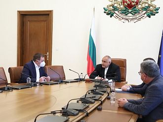 Борисов: Не бива заради COVID болни с инсулт или инфаркт да бъдат ощетявани