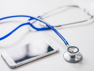 БЛС препоръчва пациентите да проверят в регистъра им дали интернет лекарите са легитимни