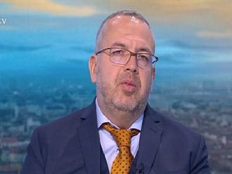 Проф. Иван Костов: Бременните със съмнение за COVID да не отлагат търсенето на медицинска помощ