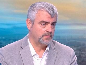 Д-р Миндов: Хората си правят домашни тестове и крият, че са болни