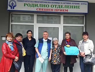 Родилно отделение на УМБАЛ-Бургас получи нов апарат за проследяване на бременността