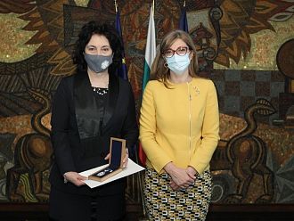МВнР награди д-р Цезарина Илиева от Столичната РЗИ