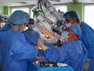 Имплантираха кохлеарни апарати за първи път в Североизточна България