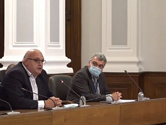 Вторите дози за ваксините – налични, но е-системата за ОПЛ все още се работи