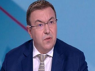 Проф. Ангелов за конкурсите в болниците: Който се опитва да политизира здравеопазването, свири на много тънка струна