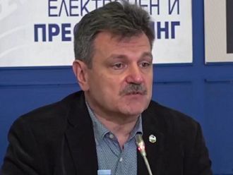 Д-р Симидчиев: Медицината трябва да вземе надмощие над политиката