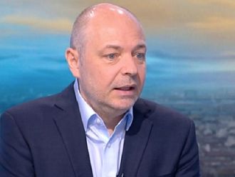 Проф. Габровски: Най-важното е министърът да подсигури борбата с COVID-19