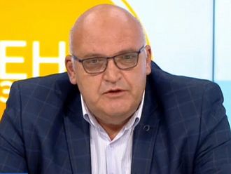 Д-р Брънзалов: Вече има стройна организация за получаване на ваксините от личните лекари