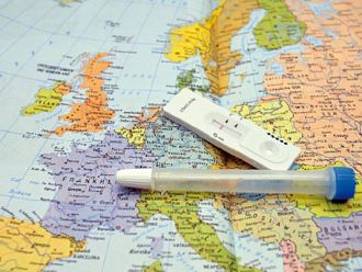 ЕП предлага безплатни тестове за COVID, за да се улесни пътуването в Европа