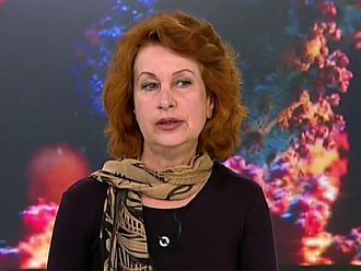 Проф Христова: Ваксинацията е от първостепенно значение, за да спре мутацията на вируса