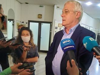 Проф. Салчев: Трябва да се търси рационална лекарствена политика и рационално изписване на лекарства