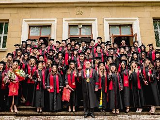 Университетите трябва да сме динамични, за да можем да подготвим адекватни млади лекари