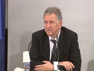 Помагаме с наши ваксини от AstraZeneca на други държави