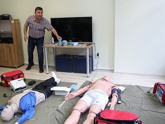 124 служители на ЦСМП вече са обучени по ПУЛСС след възобновяването на проекта