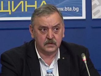Проф. Кантарджиев ще е консултант по ваксинационния процес към Столична община