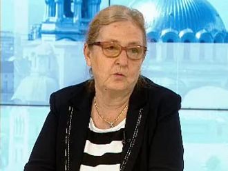 Проф. Кожухарова: Хроничните заболявания са показание, а не противопоказание за ваксината срещу COVID