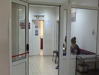 Проверки в МБАЛ Сливен заради смърт на дете