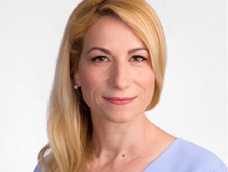 Люба Паунова поема Байер България