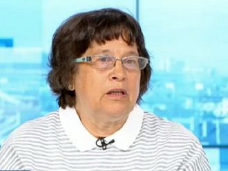 Д-р Николова: Трябва да убедим хората да се ваксинират, не да ги задължаваме