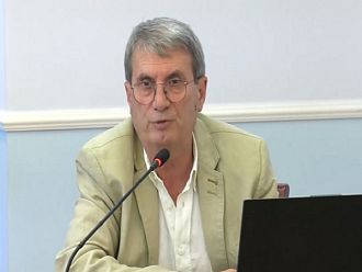 Доц. Хинков: Демонополизацията на НЗОК и премахване на търговския статут на болниците - двете опасни мантри