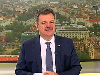 Д-р Симидчиев: Ваксинирането не ограничава права, а защитава общността