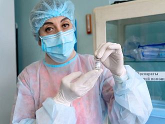 Учени: Бустерна доза не е необходима за общата популация