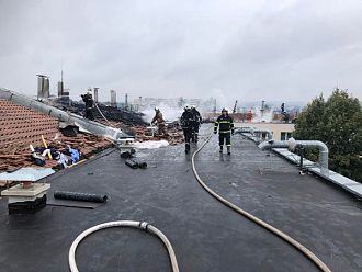 Прокуратурата започна разследване на пожара в МУ-Плевен