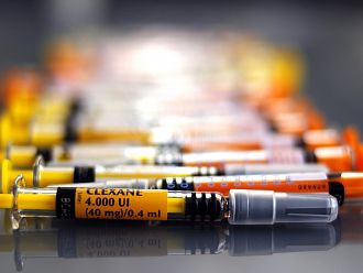 Високи дози нискомолекулни хепарини намаляват риска от тромби и смърт при умерен COVID-19