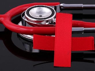 РЛК Смолян обяви призьорите за Лекар на годината