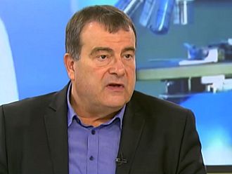 Д-р Петров: До четири седмици и държавните служители ще бъдат задължени да имат сертификат