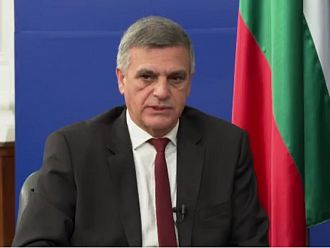 Стефан Янев: Целта е да не се стигне до локдаун