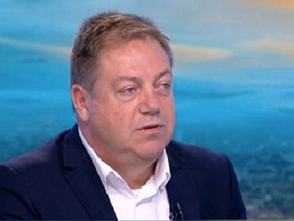 Д-р Маджаров: Политическата криза пречи да се справим със здравната