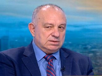 Д-р Златанов: Не предвиждаме пълен локдаун, зеленият сертификат е по-добър вариант