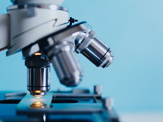 Акад. Гинцбург: 300 международни единици антитела са нужни за защита от делта варианта