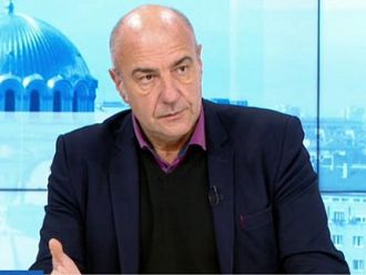 Доц. Киров: НЗОК да не си и помисля да ни сакционира, защото сме надхвърлили лимита за изследвания