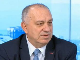 Д-р Златанов: Подсигурили сме всички средства за лечение на COVID, в това число и за новите лекарства