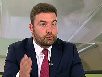 Шарков: Смяната на статута на болниците ще ги превърне в малки