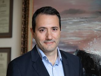 Залага се модел в България да няма частно здравеопазване