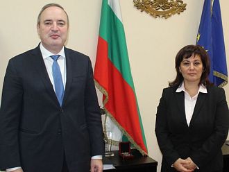 Обсъдиха възобновяването на учебните занятия на студентите от Медицинския факултет на СУ