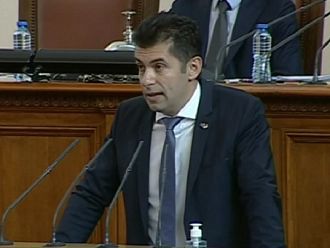 Петков: Няма да има задължителна ваксинация, но трябва да убедим хората да се ваксинират