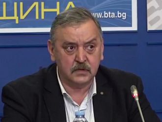 Проф. Кантарджиев: Към края на пролетта ще имаме рязко намаляване на случаите на COVID