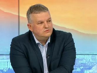 Доц. Тонев: Имаме добре работеща Спешна помощ, която ще надградим с парамедиците